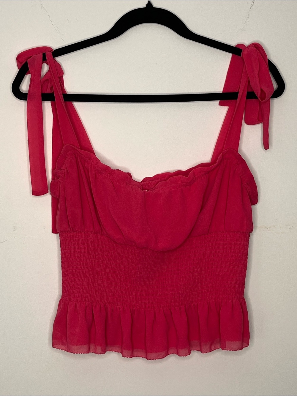 Wilfred Hot Pink Tie-Shoulder Smocked Camisole